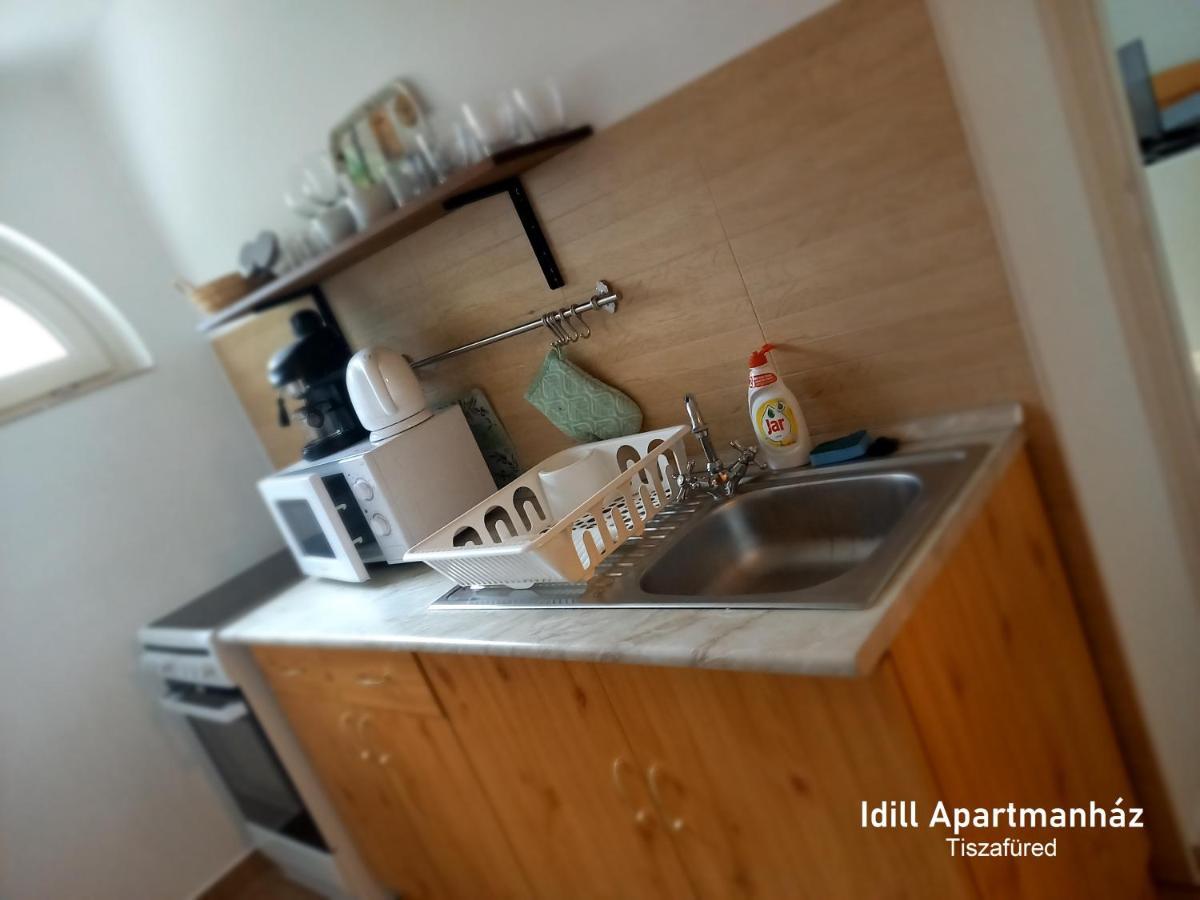 Idill Apartmanház B&B Tiszafüred Exterior foto