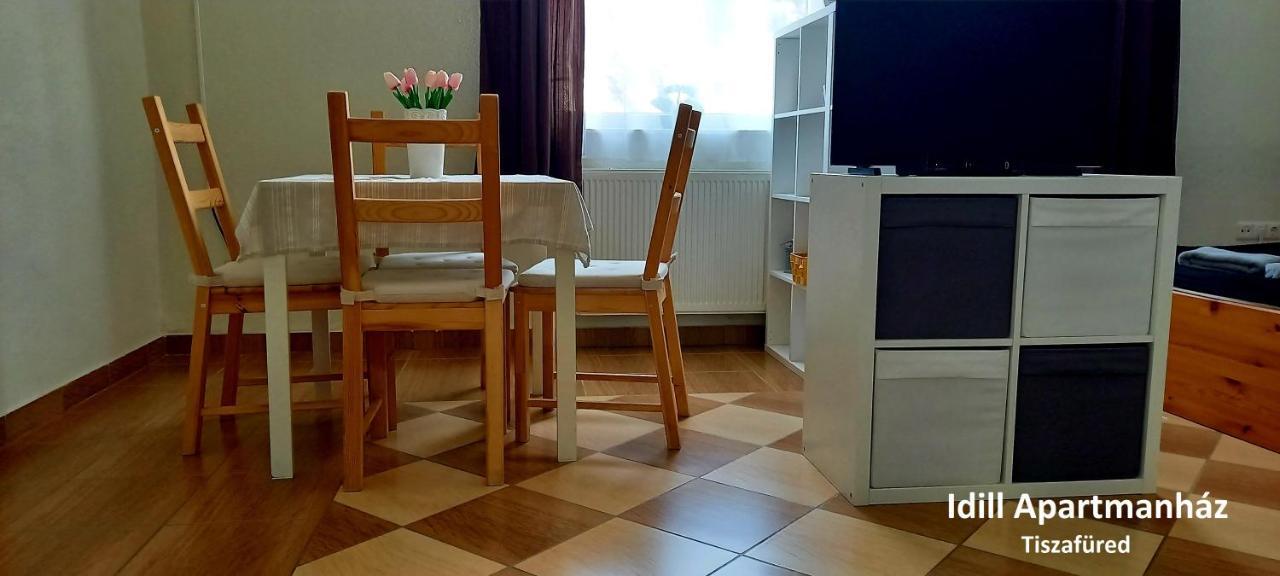 Idill Apartmanház B&B Tiszafüred Exterior foto